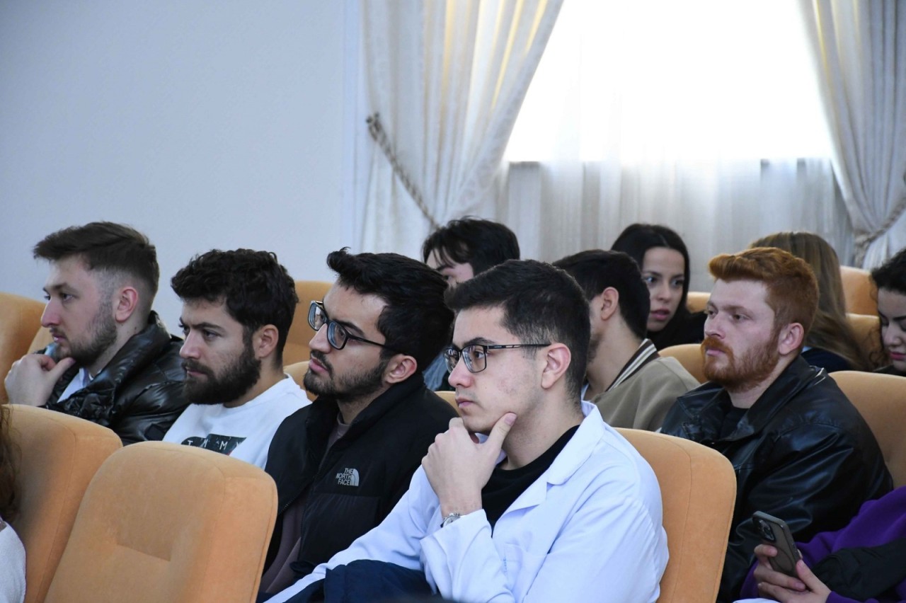 ADAU-da miqrasiya ilə bağlı maarifləndirmə tədbiri keçirilib - FOTOLAR